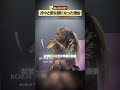 ライブ中に次々と変な顔になったBLACKPINK