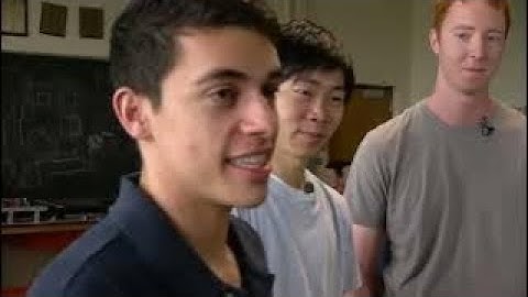 UT Students Create a Smart Starting Block for Swimmers