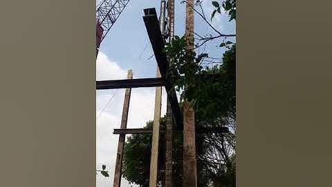 đóng cọc bê tông cốt thép bằng búa diezen 2.5t