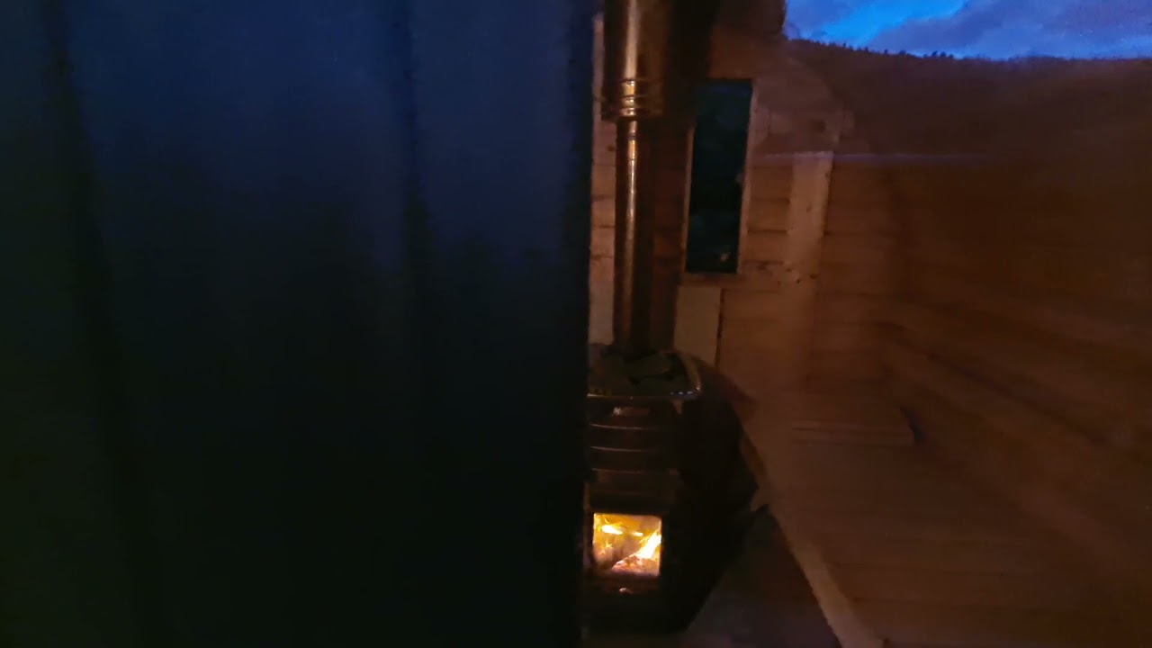 En el Bosque de las Viñas al oscurecer llega el momento más esperado... Relajación total.