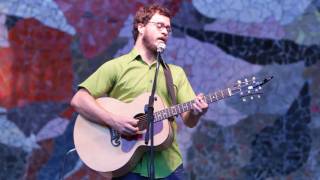 Dreamin&#39; - Amos Lee Live in Seattle