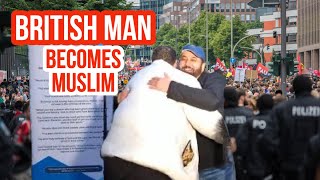 British Man becomes Muslim! Shahada at speakers corner | Hyde Park