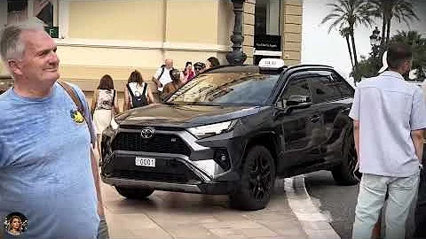 MONACO 2025 💎 Viral Billionaire Couple Seen With Rare Gold Supercar!