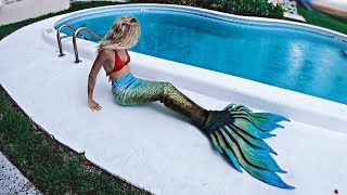 Unboxing my FIRST MERMAID TAIL | Finfolk Golden Giza Review