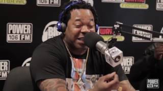 Busta rhymes raps his verse of look at me now live in a studio Resimi