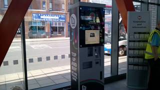 How to use an MCard ticket machine