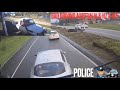 BAD DRIVING AUSTRALIA & NZ # 415  High Five