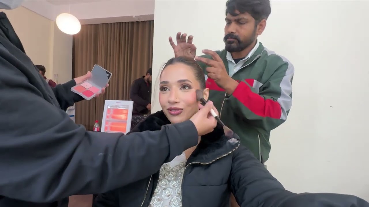 See my ‘couple themed’ photoshoot today