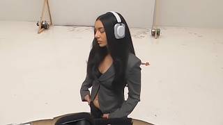 INTERACTIVE BEHIND THE SCENES / NOTHING (CHARLI XCX)