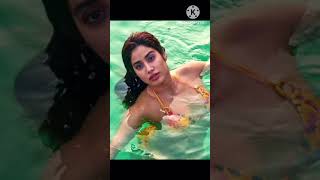 🔥Janhvi Kapoor bold photoshoot🔥#Janhavi Kapoor#janvikapoor#boldandbeautiful#romantic #romance#short