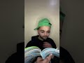 السينوجة مڤلب الكراس ولاعبها يقرا 