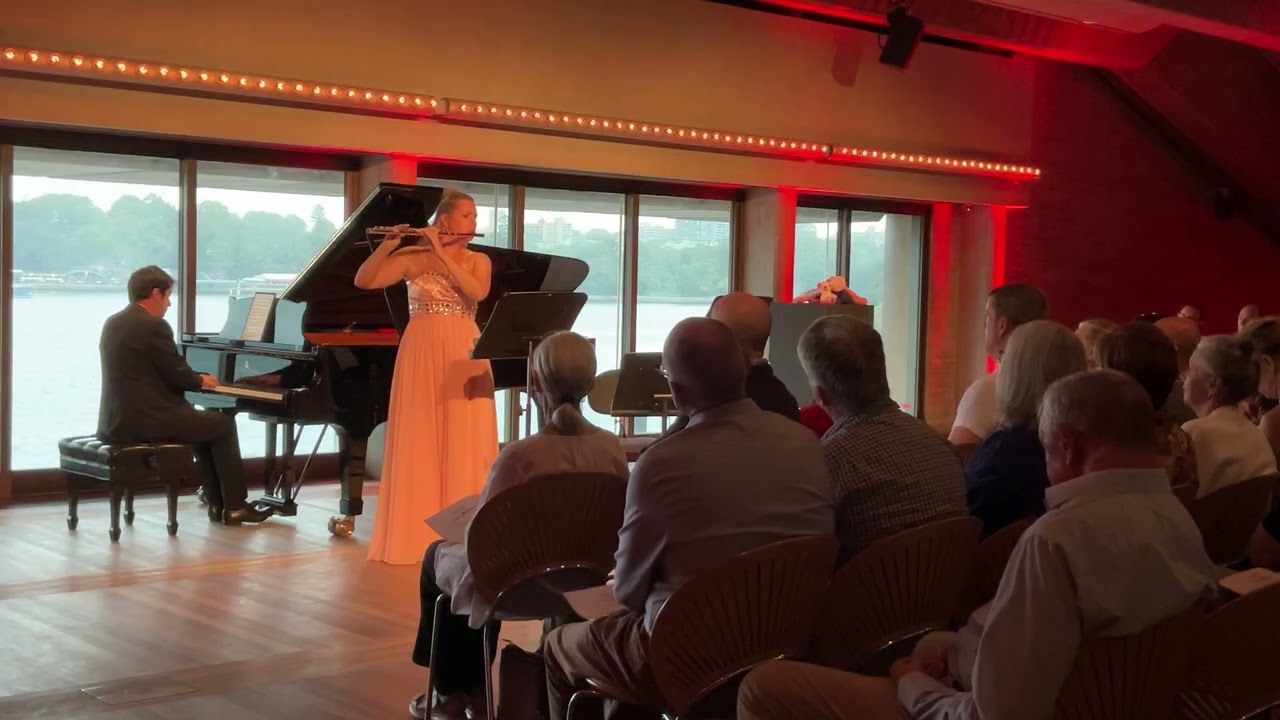 Abbott - Valentine - Hourglass Ensemble