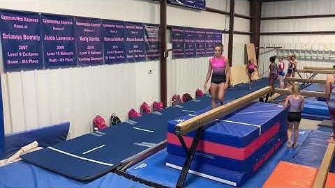 Front handspring front double twist