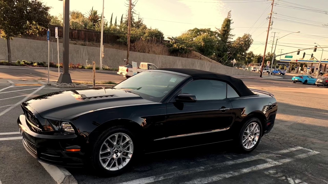 2013 Ford Mustang GT Convertible !! - YouTube