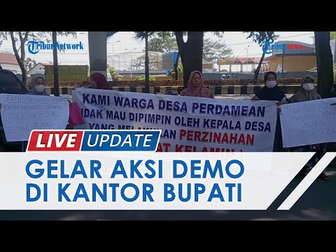 Warga Perdamean Deliserdang Demo Kades Mesum di Kantor Bupati, Tolak Pelaku Dilantik Kembali