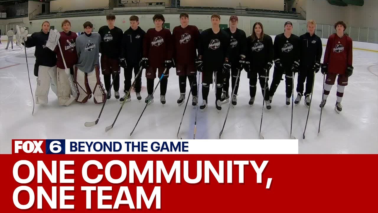 kenosha-thunder-hockey-team-gives-new-meaning-to-the-word-family