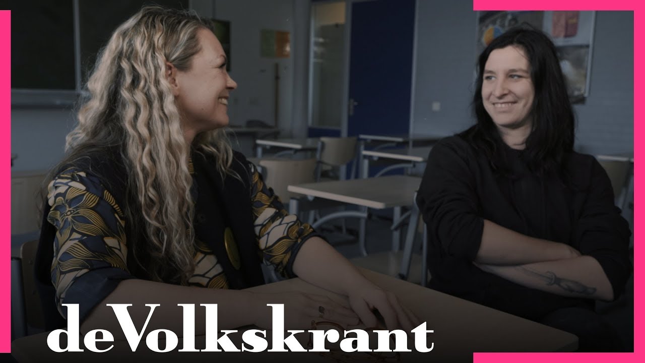 Jildou van der Bijl gaat met Ryanne van Dorst terug naar haar middelbare school YouTube Jildou van der Bijl gaat met Ryanne van Dorst terug naar haar middelbare school YouTube