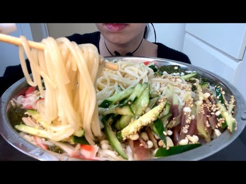 【ASMR、咀嚼音】Cold Fine White Noodles！二日酔い素麺！