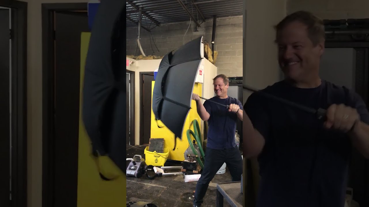 Weatherman Umbrella Wind Test