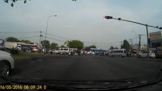 Nguyen Van Linh - Pham Hung, Ket Xe La Do Xe ...