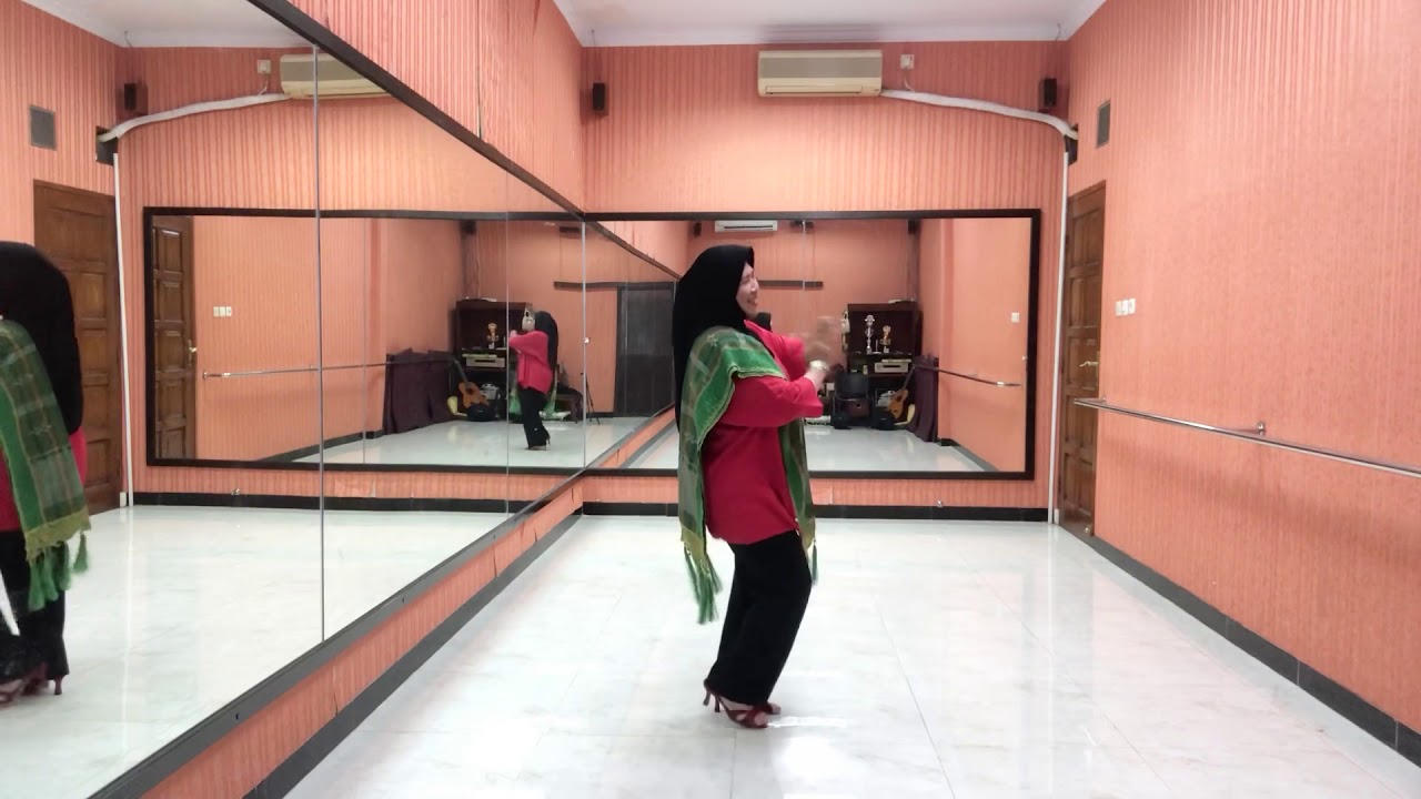 Anak Medan Line Dance || Demo by Nita Widji - YouTube