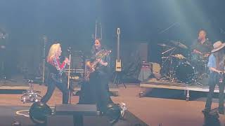 Famous Tanya Tucker. - Delta Dawn (Live - Red Rocks  Amphitheatre - Morrison, CO - 9/12/24) Profile