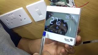 Johnson Control Thermostat Operation and parameters settings