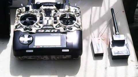 Walkera QR X350 Pre Maiden assembly, running on a Turnigy 9xr!