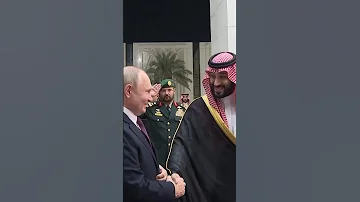 Putin Meets Saudi Crown Prince on Rare Trip to Shore Up Ties