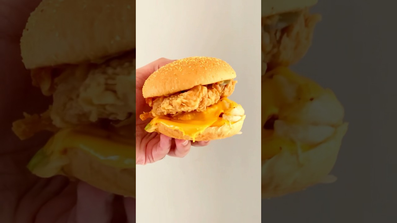 Trying KFC Zinger Stacker! 