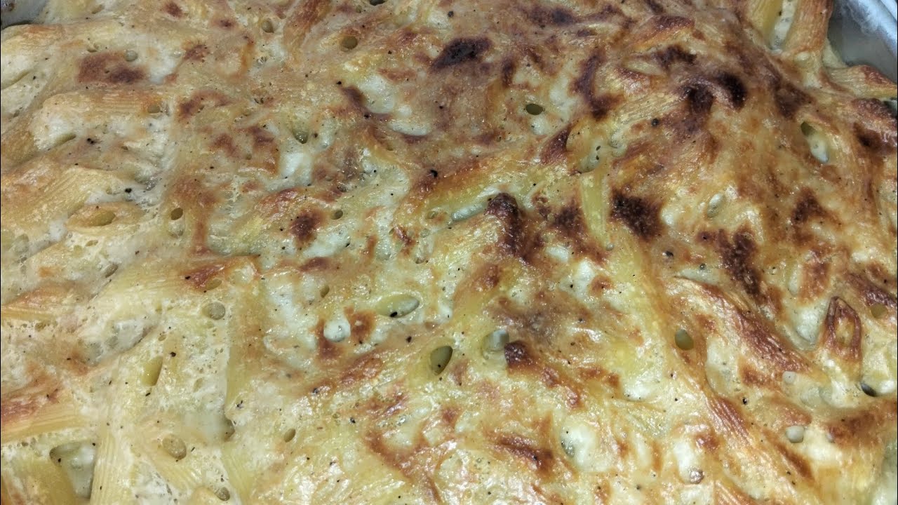 صينيه مكرونة بالبشاميل في الفرن كريمي و  بوش ذهبي   يجنن 😍💯💡👍🔥🤤😋👌🏻✨