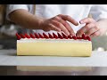 STRAWBERRY CAKE ROLL