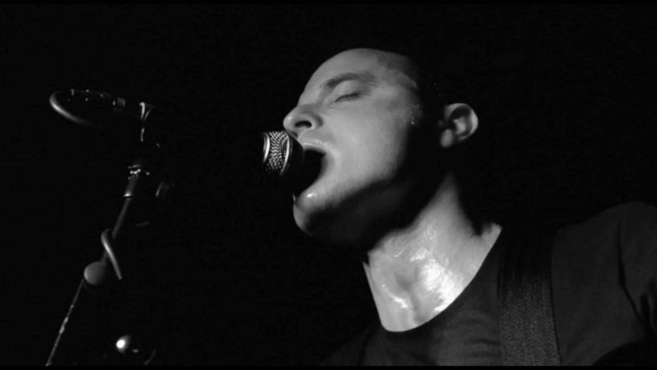 The Dissociates - Kick and Shove