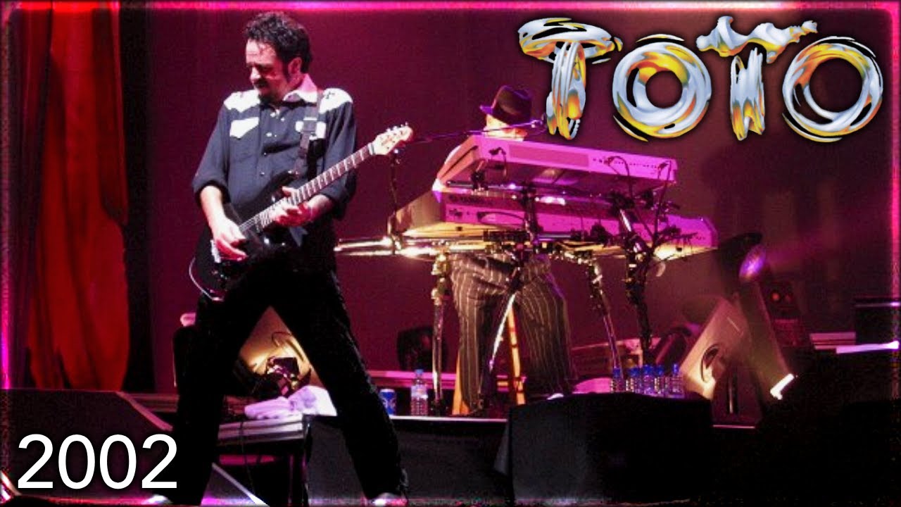 Toto | Live at the Jahrhunderthalle, Frankfurt, Germany - 2002