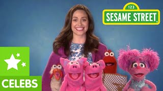 Sesame Street: Abby And Emmy Rossum Stay Focused!