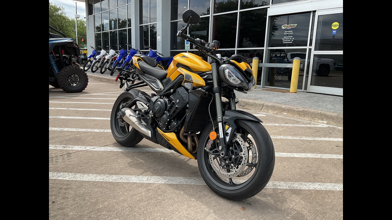 2025 Triumph Street Triple 765 RS Cosmic Yellow - YouTube