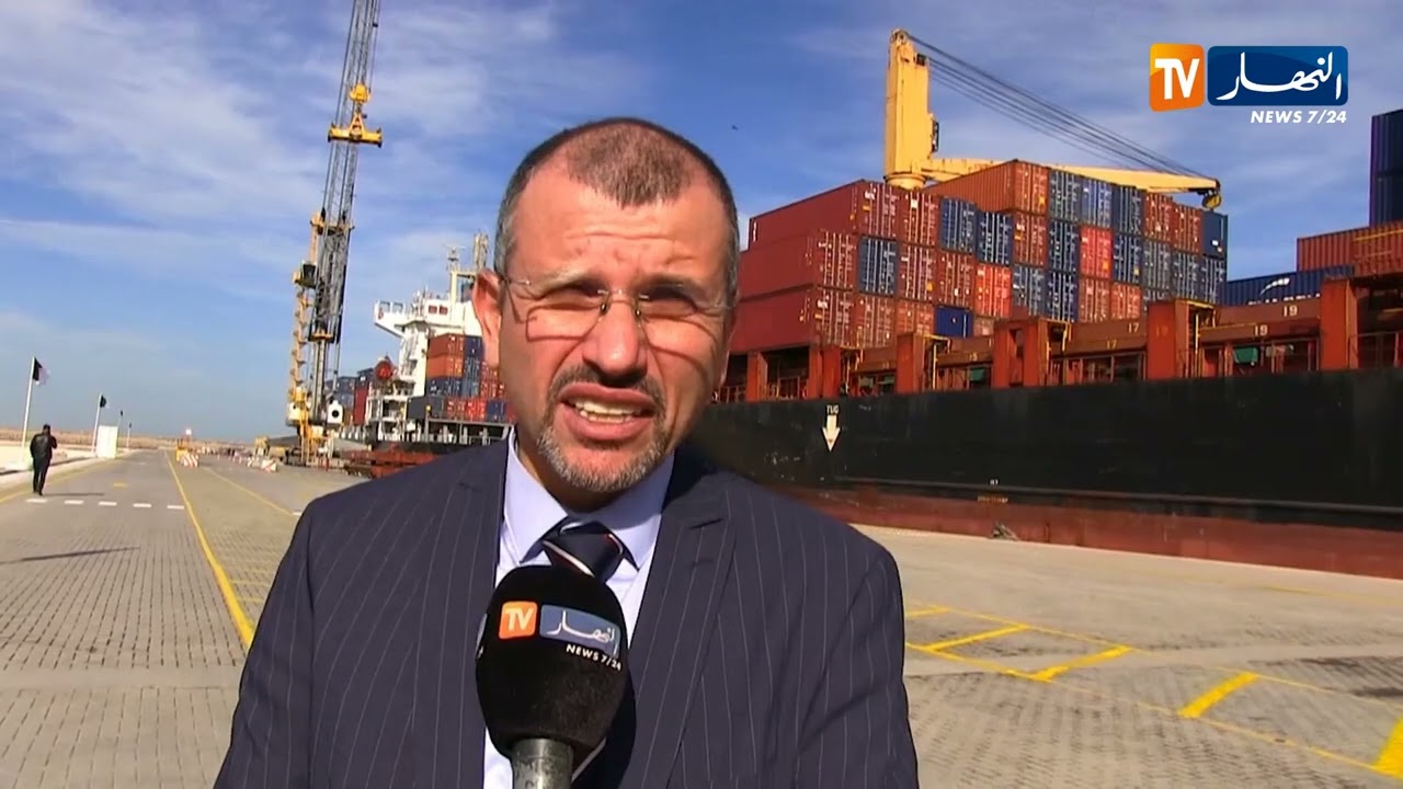 جيجل / نهائي الحاويات ..  ربط بالطرق السريعة ..  ميناء جن جن بوابة إقتصادية متوسطية