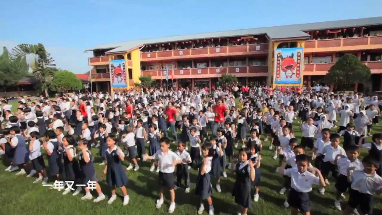 开心乐龙龙 - MY Astro新年万人MV [高清版]