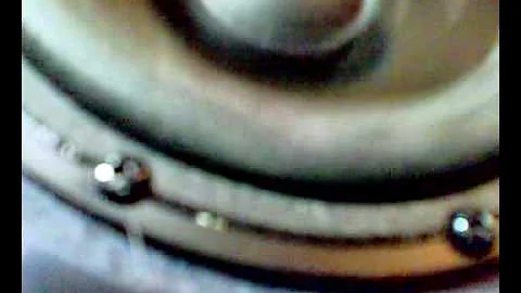 Logitech x-530 gril off, sub woffer test YOU must watch this