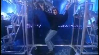 David Copperfield    Flying Levitation    Magic Shop For Magicians    2012 LONDON FISM