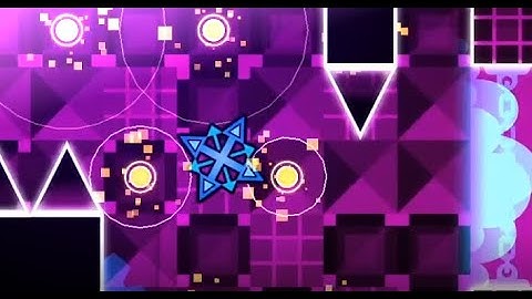 Adding GIMMICKS to the level that RobTop WOULDN