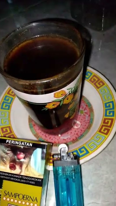 kopi hitam plus rokok Sampoerna kretek muantapp 😁😊🤲🙏🙏🙏| penikmat kopi tiada henti