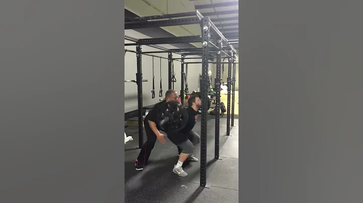 Blaine Tanner 370 squat