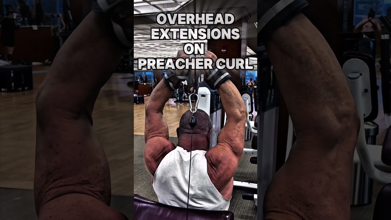 OVERHEAD EXTENSION ON THE PREACHER CURL MACHINE FOR TRICEPS #workout #motivation #muscle #workouttip