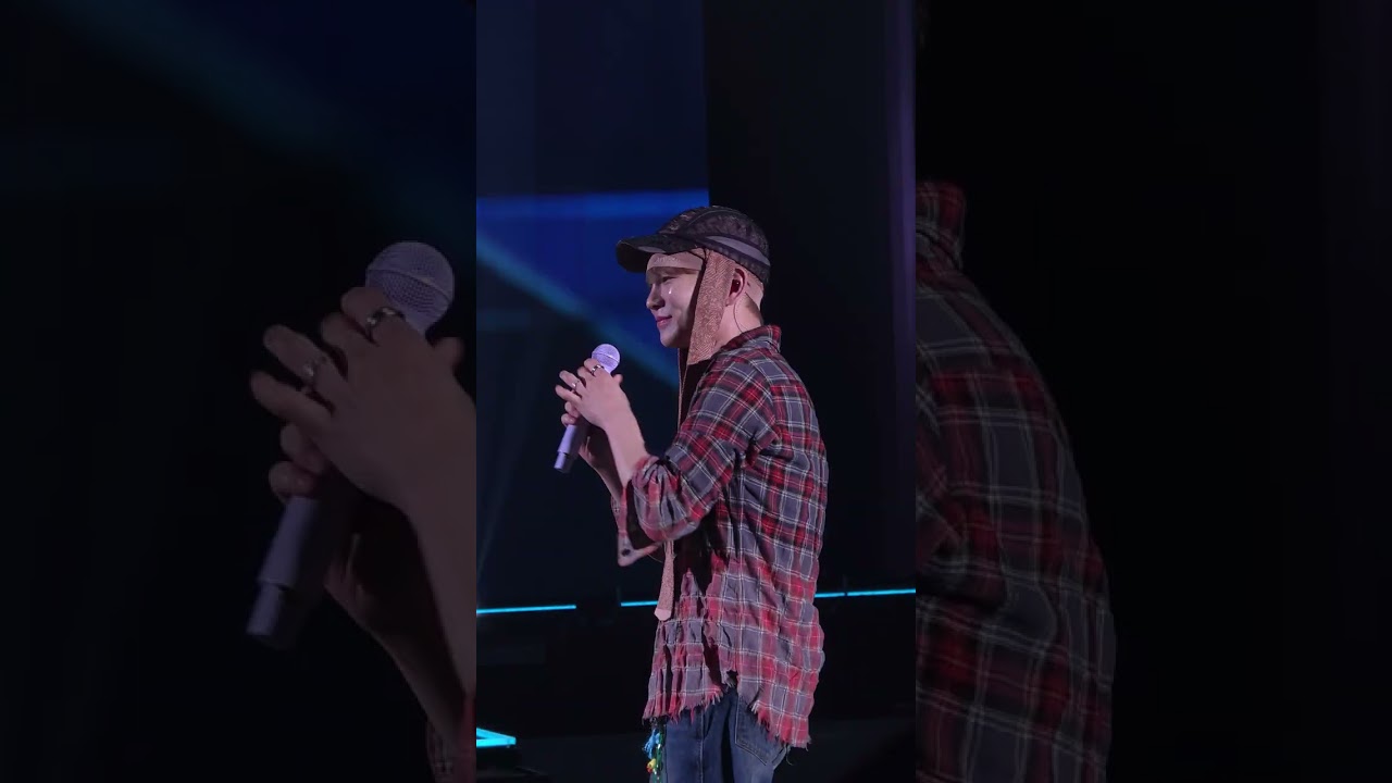 SHINeeWORLD  VII  : E.S.S.A.Y (Sound Check) - 1 OF 1 (KEY&TAEMIN) 