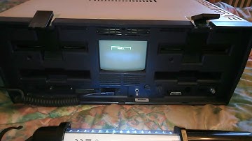 Osborne 1 screen blinking only when keyboard plugged