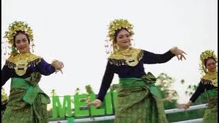 Tari tabur beras kunyit (Batanghari)