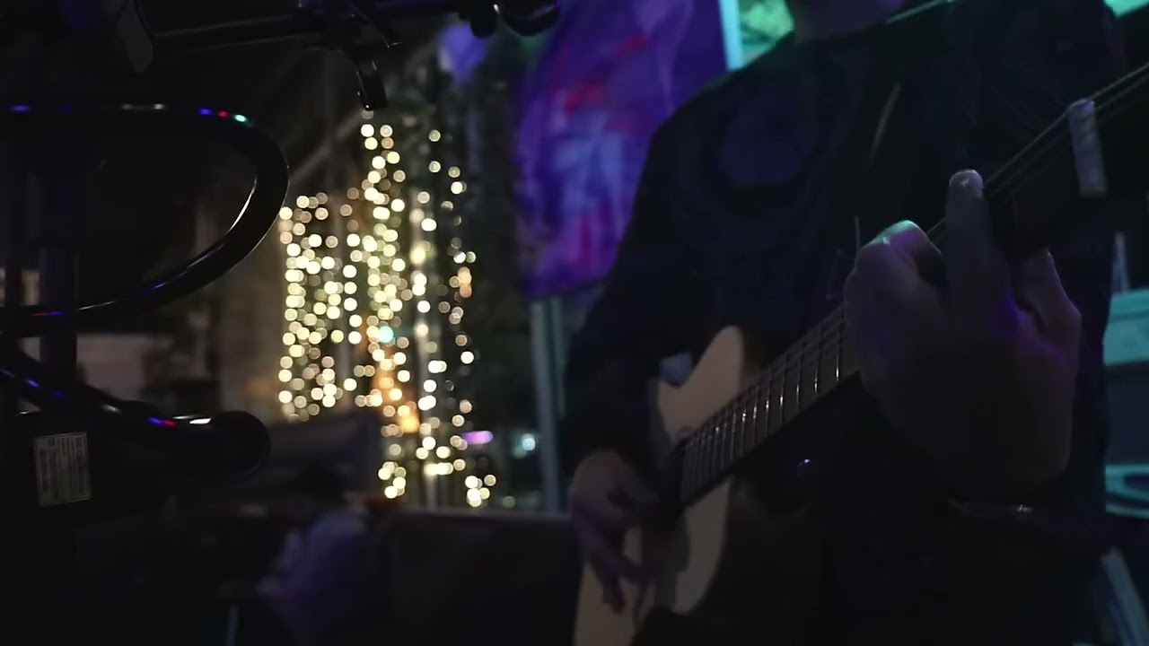 Trap Queen (Ed Sheeran Verison) Fetty Wap Cover Live Kava Cutlure Open Mic Night