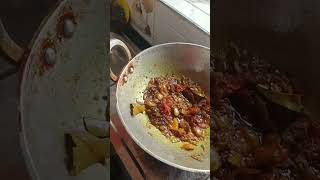 নতুন স্বাদে মাছেরঝোলshortvideohomemade food recipe simple ??macherjhol fishcurry.