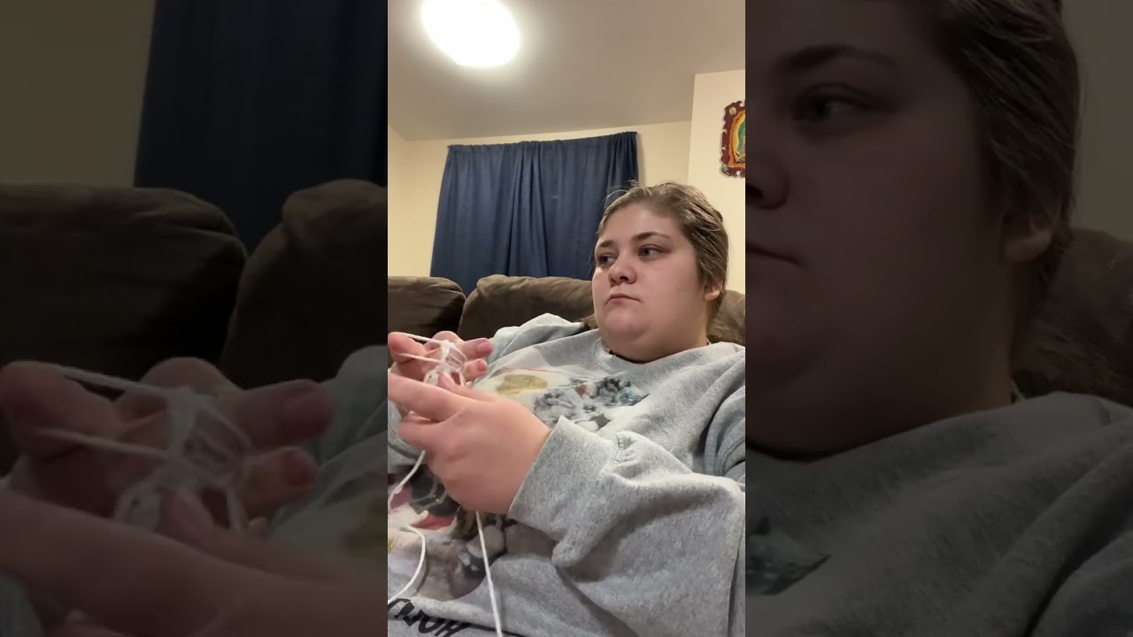 Quick little finger crocheted (or is it knitting idk) bow garland